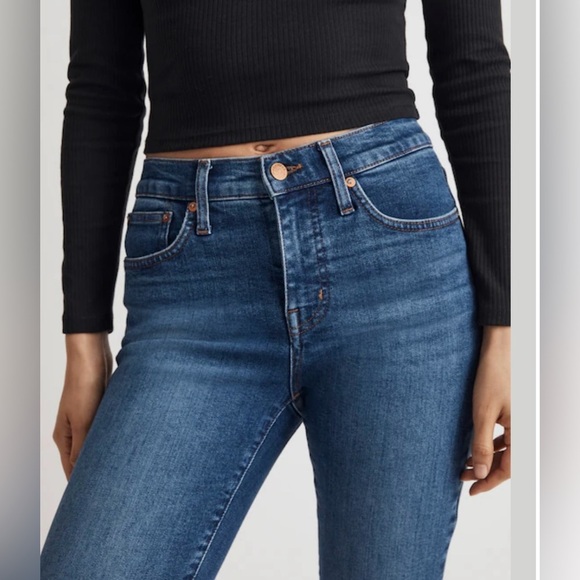 MADEWELL Mid-Rise Kick Out Jeans Size 24 - Picture 4 of 8